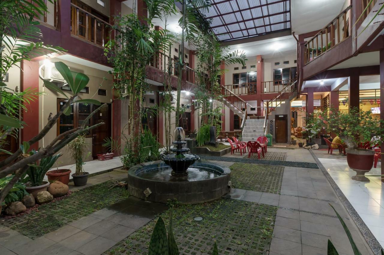 Reddoorz Syariah Near Fort Marlborough Hotel Bengkulu Exterior photo